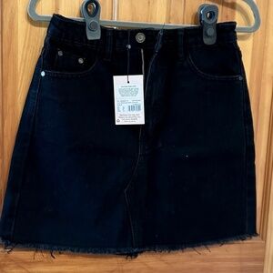 SK 36 NWT Black Denim Misguided Skirt Raw Hem